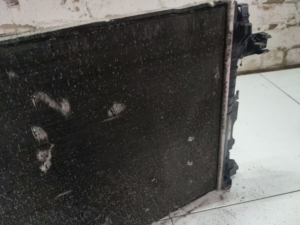 Mercedes-Benz Sprinter 2008 Vandens radiatorius (ausinimo radiatorius) - Thumbnail 4