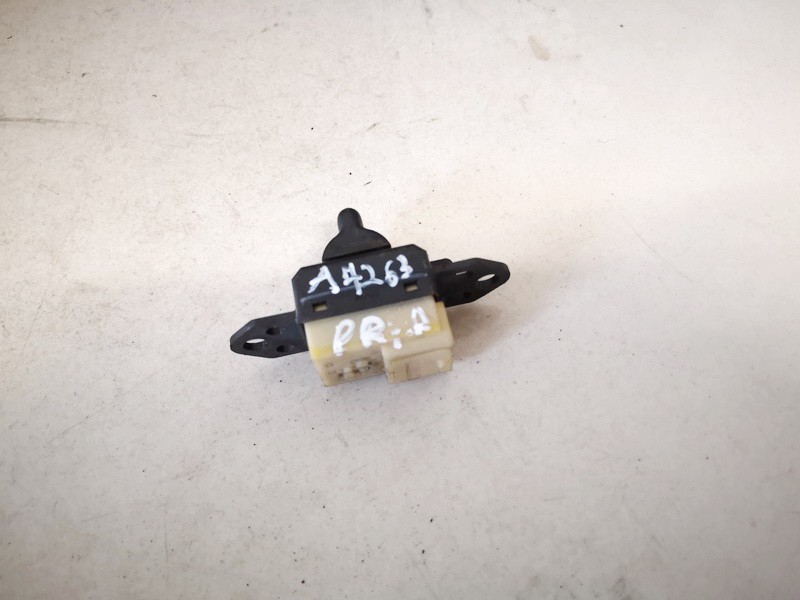 04685727AA Dodge Caravan 2001 Power window control (Window Regulator-Window Switch)
