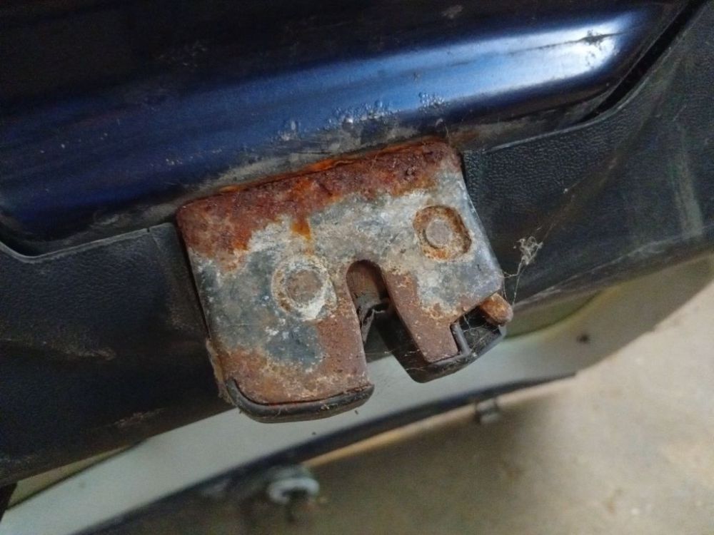 Fiat Stilo 2002 Trunk Lid Lock Latch - REAR