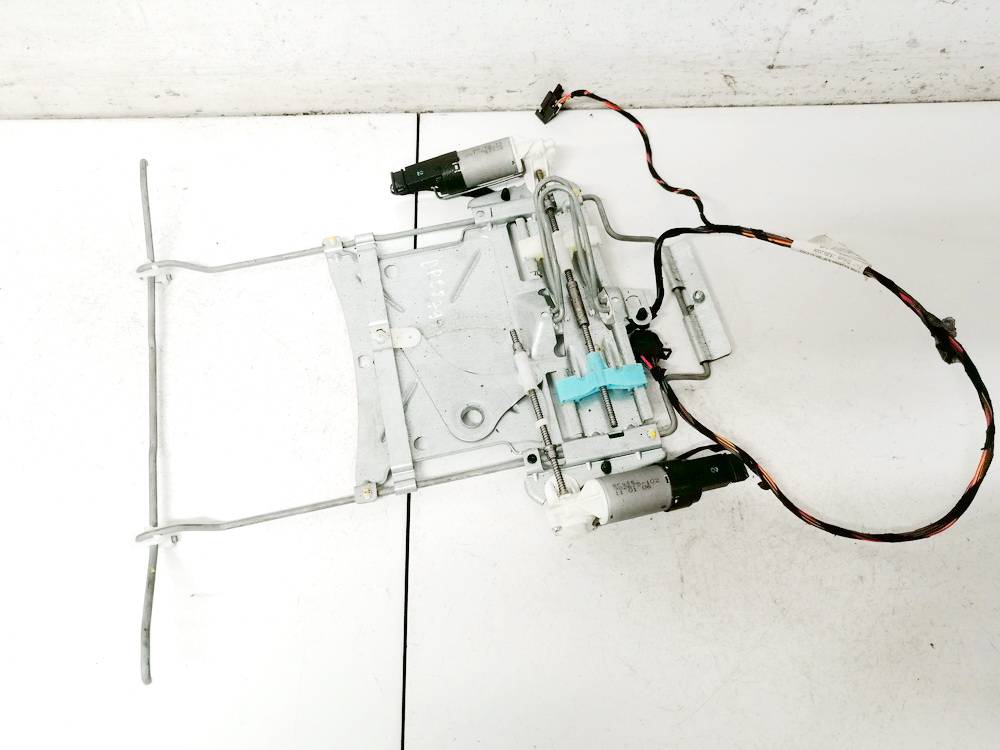 8337000A Audi Q7 2006 Seat Motor Regulator - FRONT RIGHT