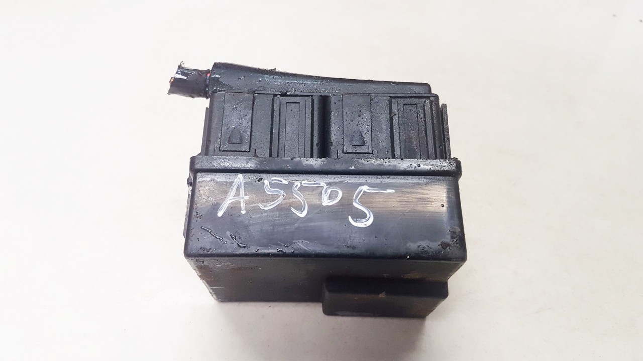 Ford Transit 2003 CAJA RELES -  FUSIBLES