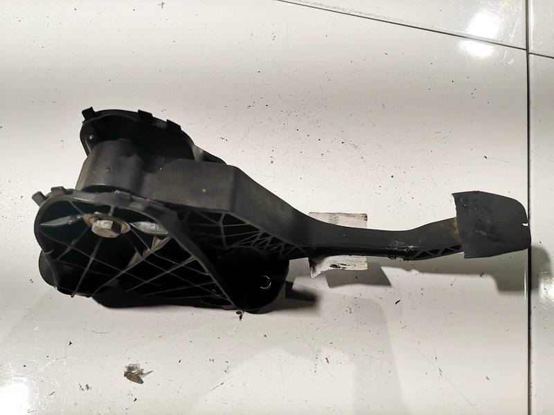 Volkswagen Touran 2003 Pedal work, Brake pedal, Pedal bracket, Clutch pedal