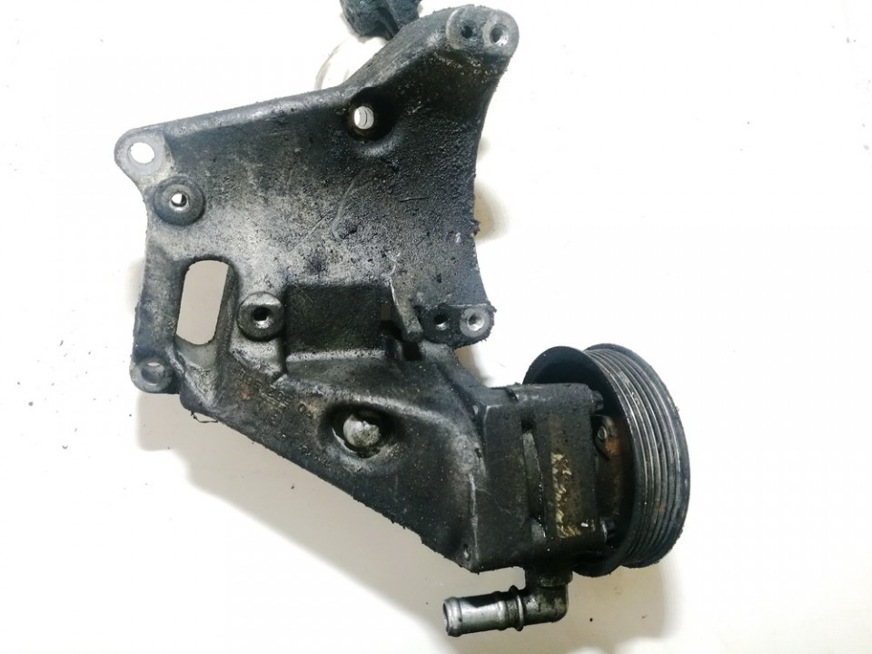 90528666 Opel Omega 2001 Vairo stiprintuvo siurblys