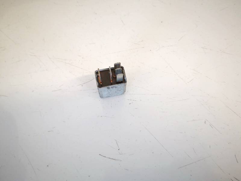 13100504 Opel Zafira 2006 RELÉ PARA AUTOMÓVIL - Thumbnail 2