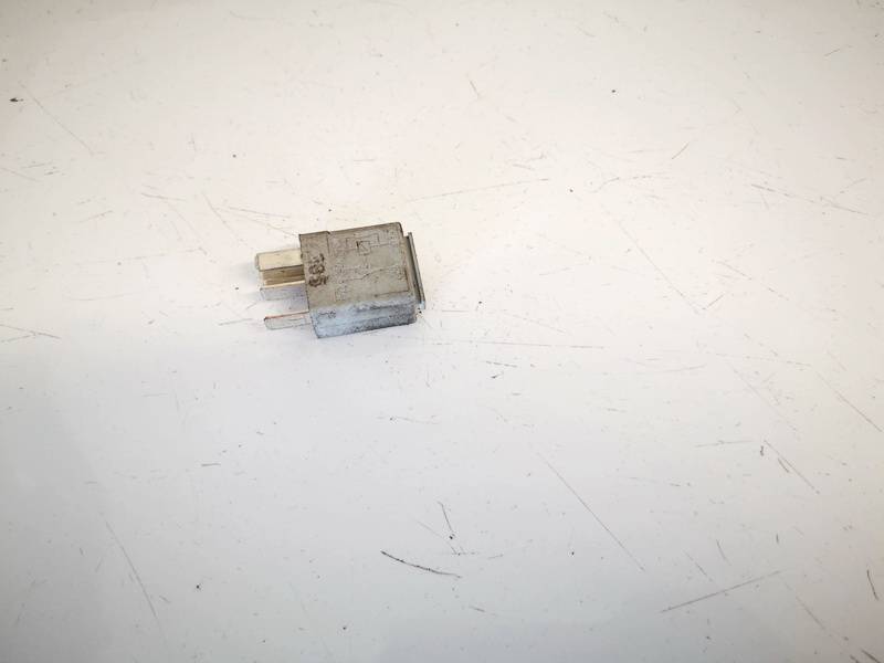 13100504 Opel Zafira 2006 RELÉ PARA AUTOMÓVIL - Thumbnail 3