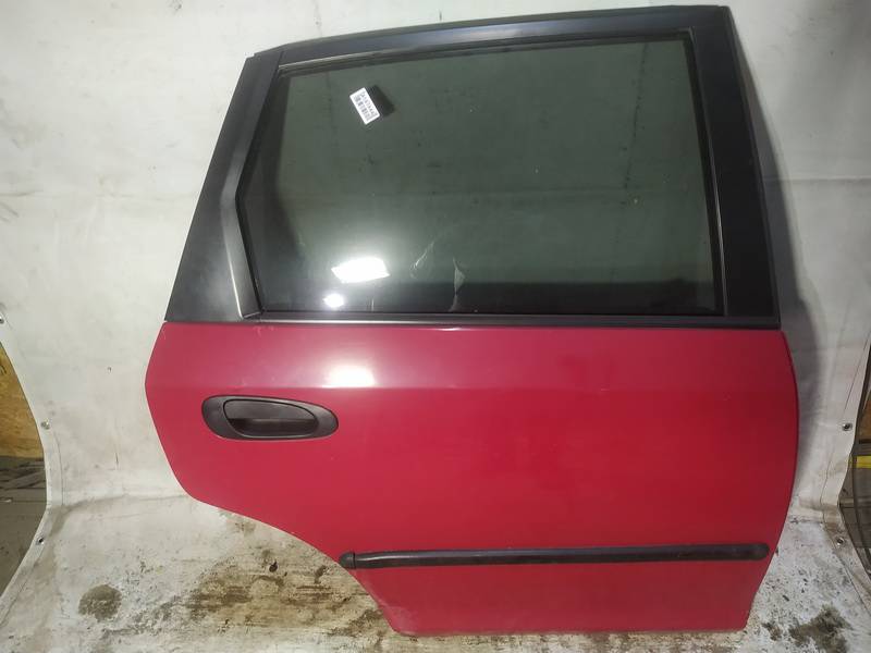 RAUDONOS Honda Civic 2002 portes arrière droite