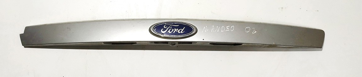 1S71F43400A Ford Mondeo 2003 Door handle tailgate boot trim strip cover - REAR