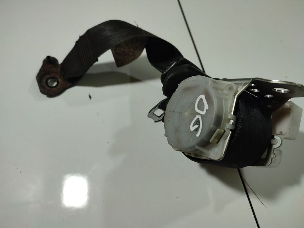 0435029 Toyota Yaris 2008 Seat belt - REAR RIGHT - Thumbnail 3