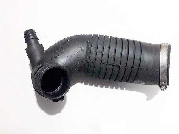 8D0129615K Volkswagen Passat 2003 TURBO INTERCOOLER PIPE HOSE