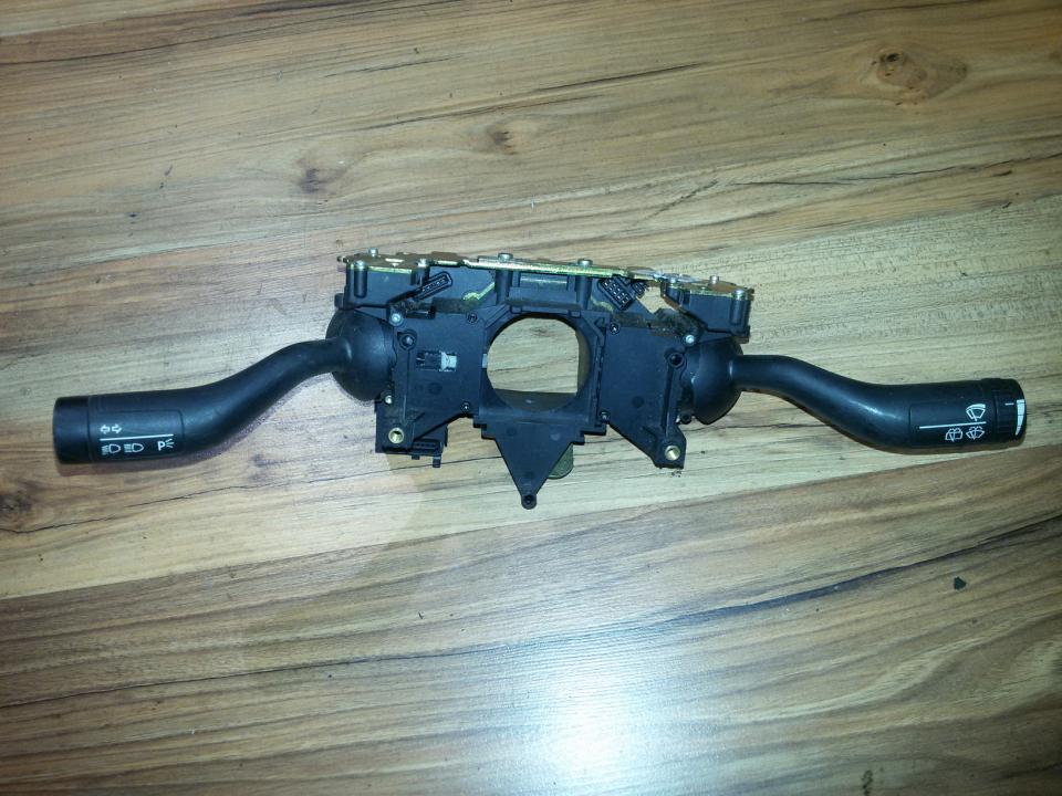 7L6953503 Volkswagen Touareg 2002 Pyyhkimen/suuntavilkun vipukytkin