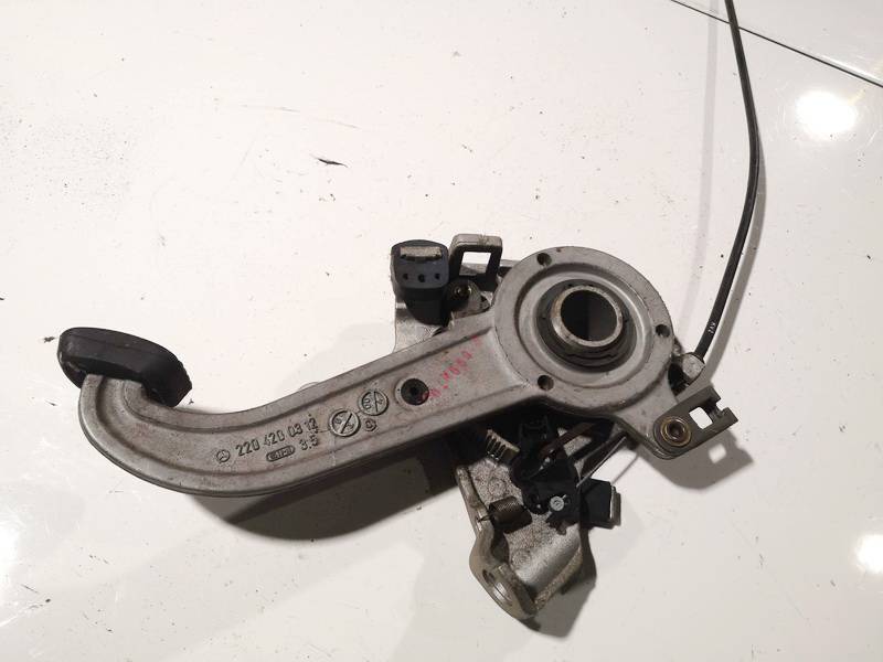 2204200312 Mercedes-Benz S-CLASS 2000 Pedalwerk Bremspedal Pedalhalter Kupplungspedal