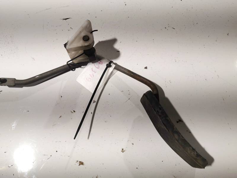 Opel Omega 2001 Elektroniczny pedał przyspieszenia