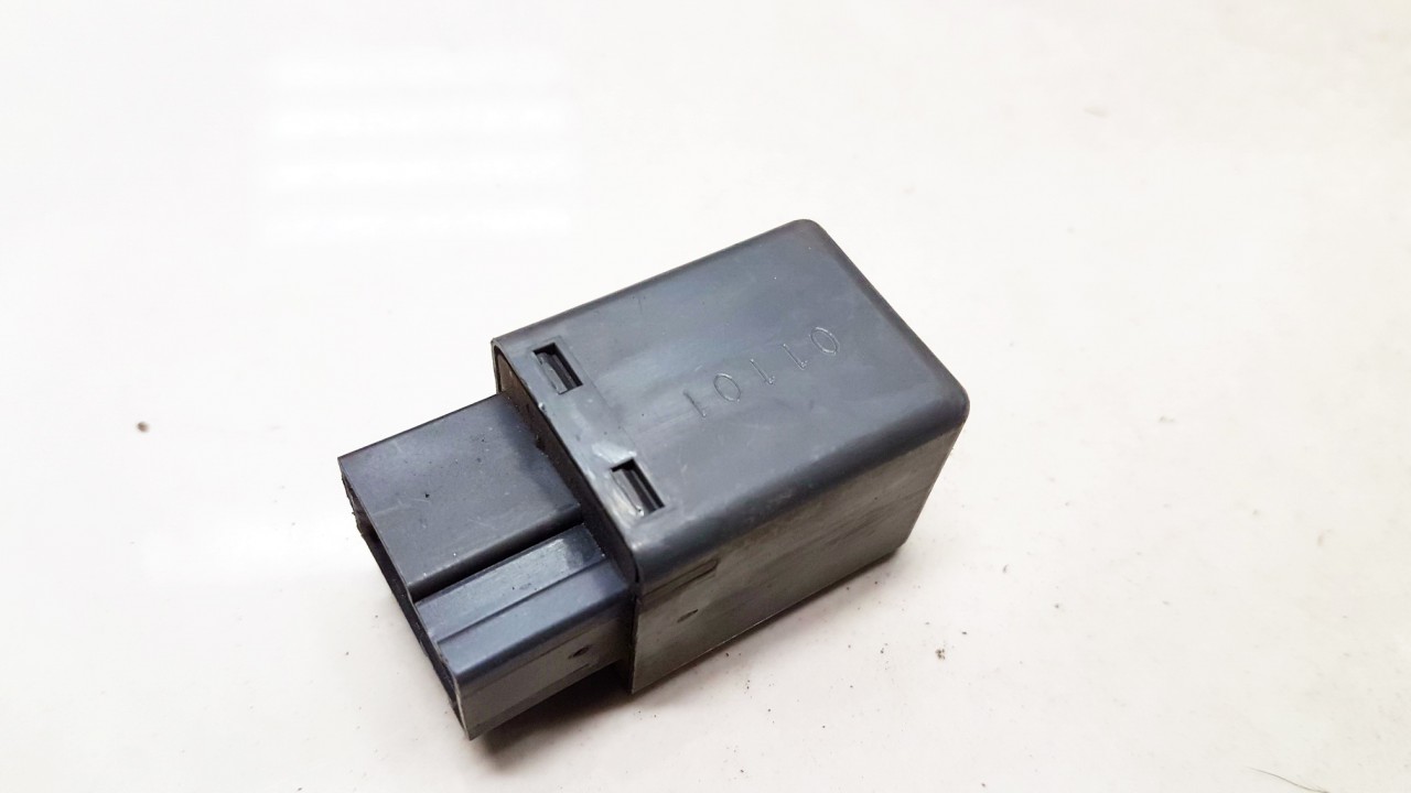 24330C9900 USED Relay module Nissan Almera 2001 2.2L 4EUR EIS00957345