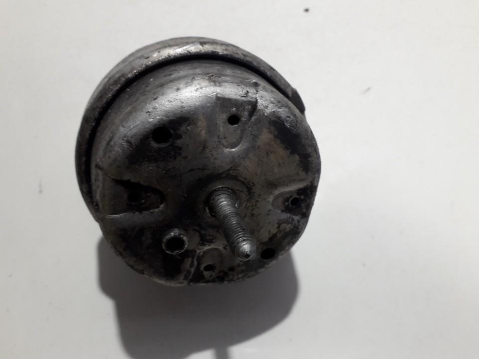 8D0199382L Volkswagen Passat 2000 Engine Mounting and Transmission Mount (Engine support)
