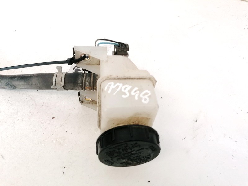 USED USED Brake Master Cylinder Reservoir Nissan Murano 2006 3.5L