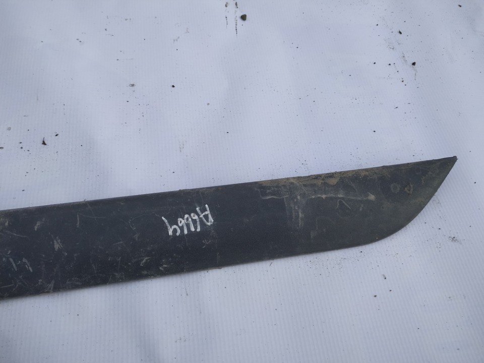 YS41F25533AAY Ford Focus 2001 Molding door - REAR LEFT - Thumbnail 3