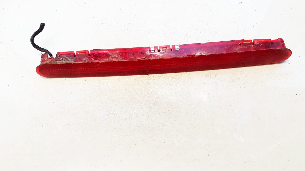 1T0945097A Volkswagen Touran 2006 Dodatkowe światło stopu