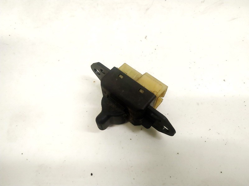 04685727AA Dodge Caravan 2001 Power window control (Window Regulator-Window Switch)