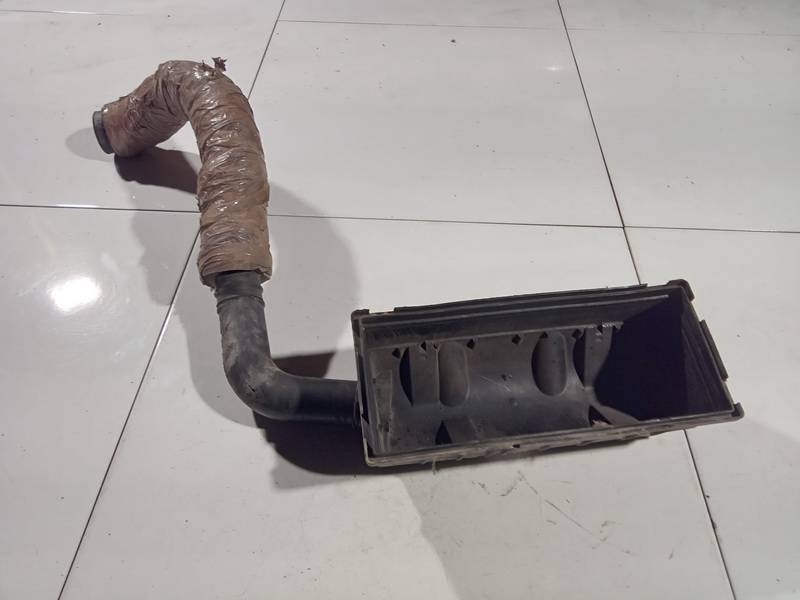 4610985914 Volkswagen Golf 1990 Wąż powietrza - Thumbnail 2