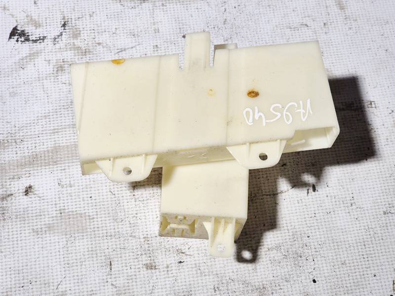 6135696032 BMW X5 2006 Other car part - Thumbnail 2