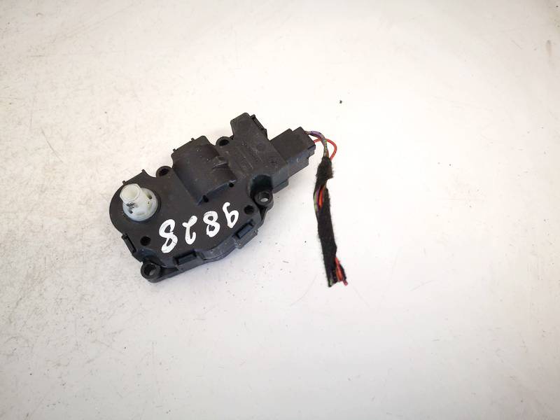 410475520 Mercedes-Benz C-CLASS 2008 Heater Vent Flap Control Actuator Motor - Thumbnail 3