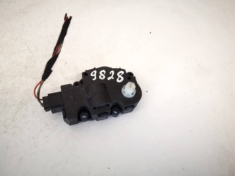 410475520 Mercedes-Benz C-CLASS 2008 Heater Vent Flap Control Actuator Motor - Thumbnail 2
