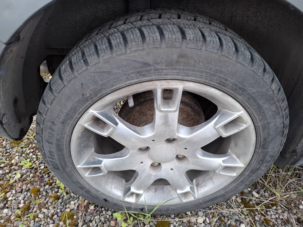 4X100 Suzuki Swift 2005 Liettuan renkaiden komplekti R15 - Thumbnail 3