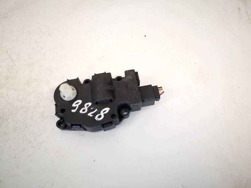 410475520 Mercedes-Benz C-CLASS 2008 Heater Vent Flap Control Actuator Motor - Thumbnail 2
