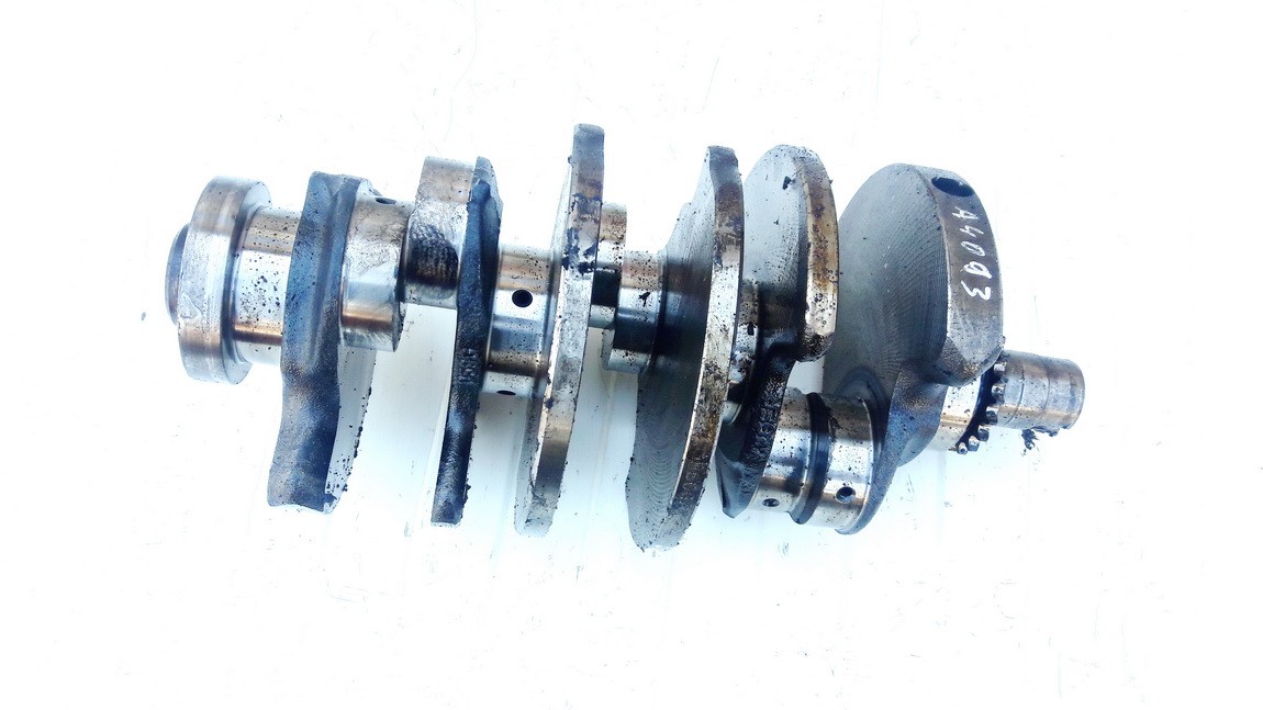 42GER Audi A6 2001 Kampiakseli