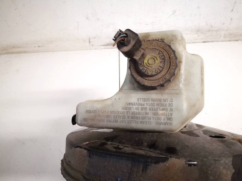 3C1611301 Volkswagen Passat 2006 Brake Master Cylinder Reservoir