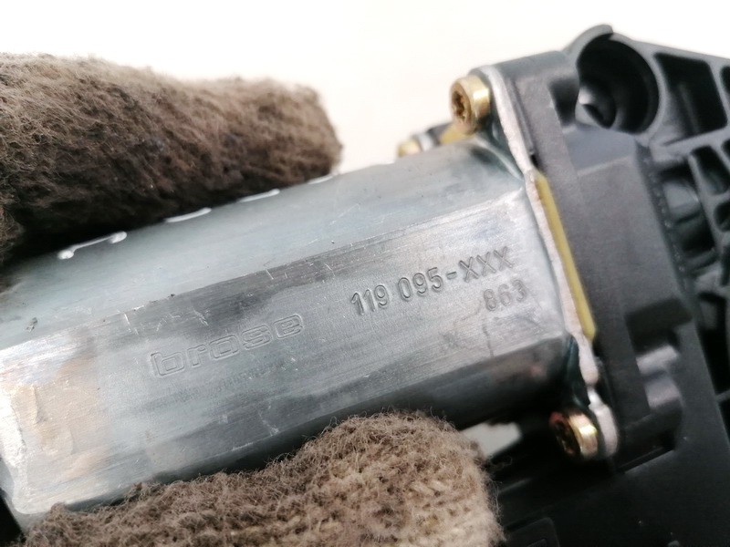 119095XXX Volkswagen Passat 1998 Window Motor - REAR LEFT - Thumbnail 3