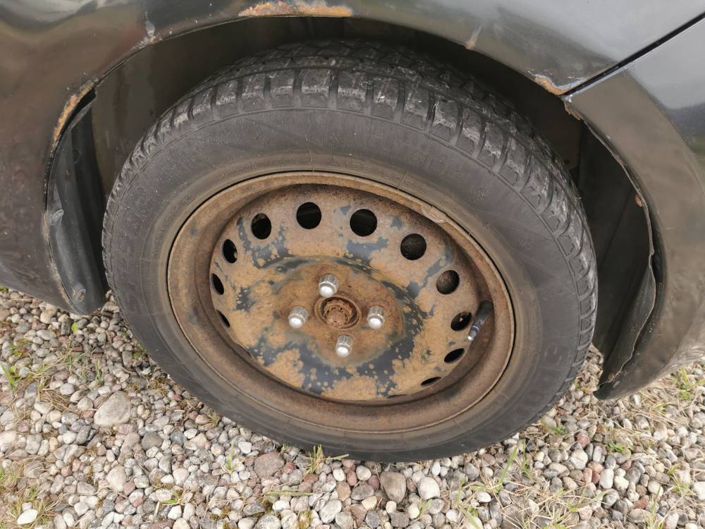 4X100 Toyota Yaris 2008 Tin ring set R15