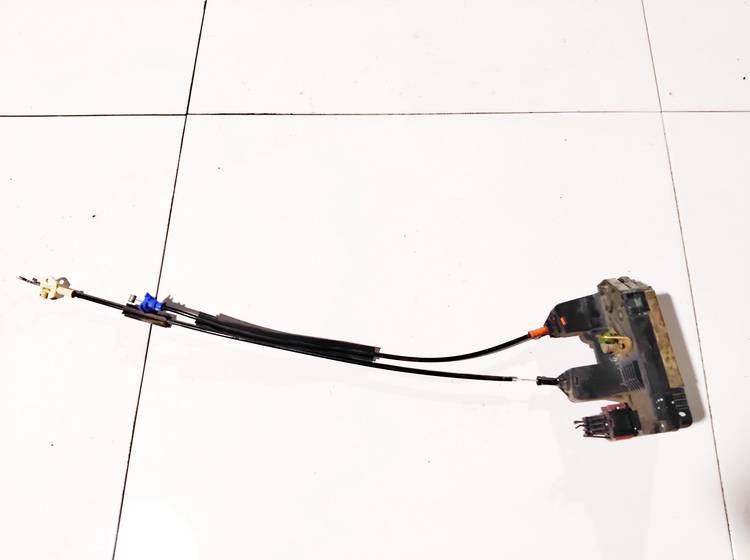 30561158 Opel Signum 2004 Door Lock Mechanism - FRONT RIGHT