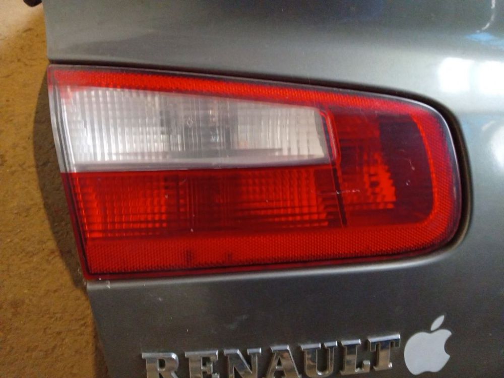 Renault Laguna 2001 Aizmugurējā vāka lukturis - AIZMUGURE PA KREISI - Thumbnail 3