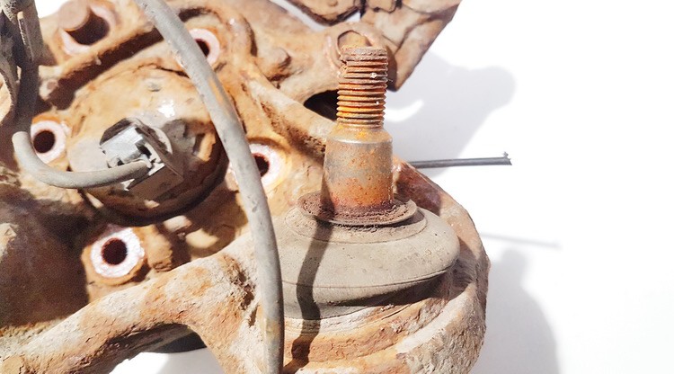 Toyota Avensis 2003 Stebules kronsteinas G.K. - Thumbnail 3