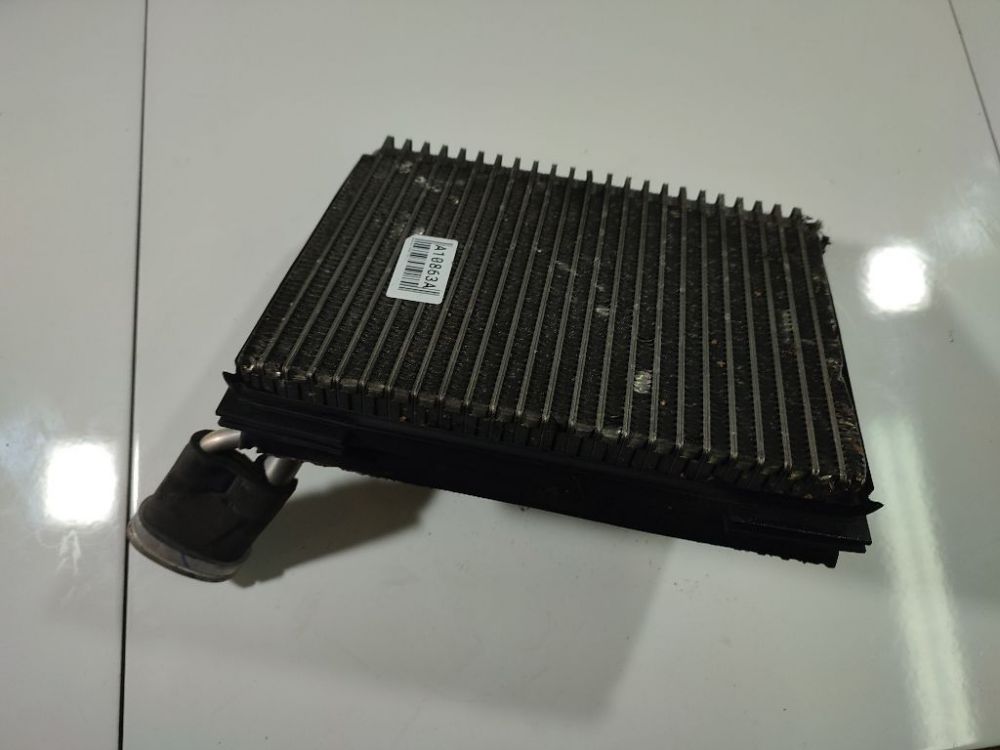 Volkswagen Passat 1997 Air Conditioning Condenser - Thumbnail 3