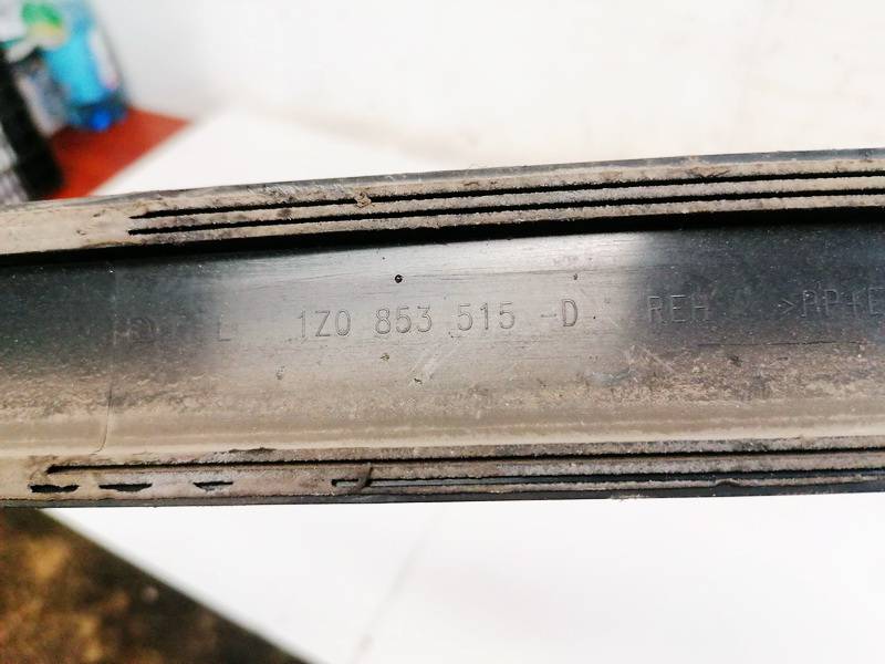 1Z0853515 Skoda Octavia 2007 Molding door - FRONT LEFT - Thumbnail 3