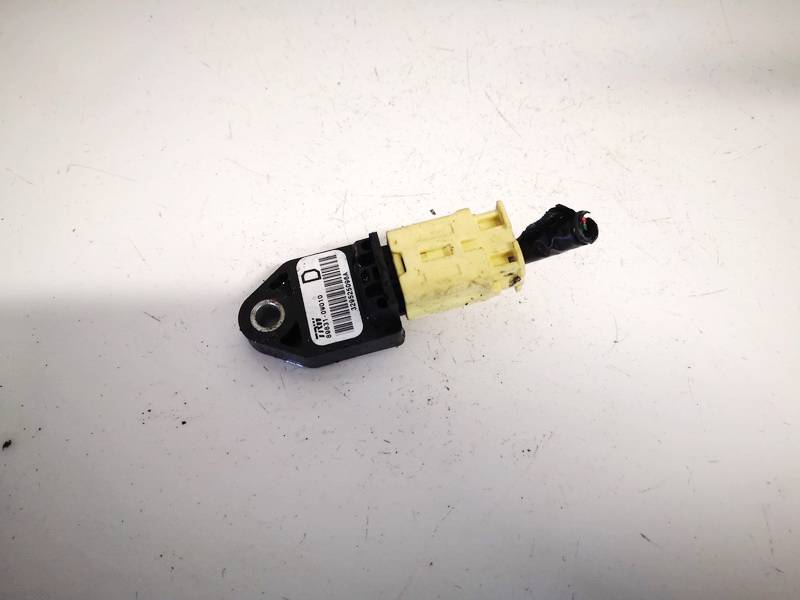 898310W010 Toyota Corolla Verso 2006 Srs Airbag crash sensor