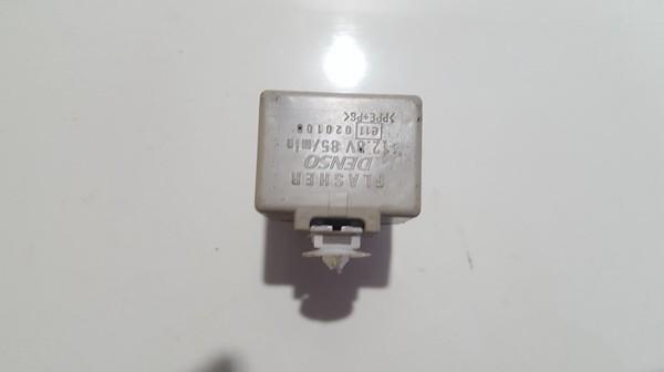 8198005040 Toyota Avensis 2007 Relay module