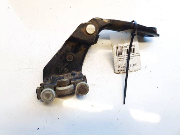 2K0843335A Volkswagen Caddy 2005 Elementy drzwi przesuwnych (szyny, uchwyty) - Thumbnail 2