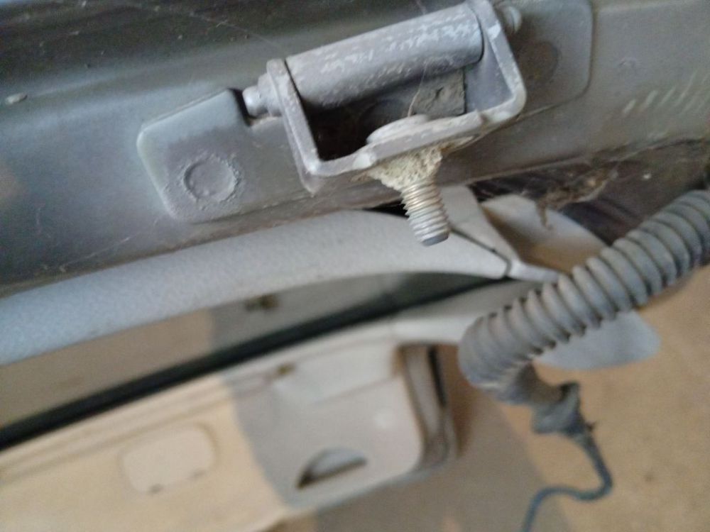 Renault Laguna 2001 Aizmugurējā vāka eņģe - AIZMUGURE PA KREISI - Thumbnail 3