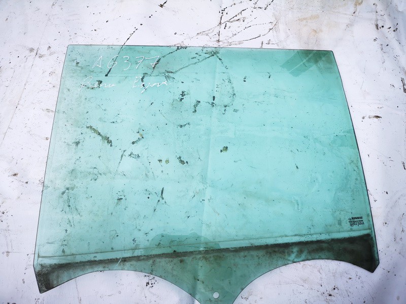 Renault Espace 2005 Durvju stikls - AIZMUGURE PA KREISI