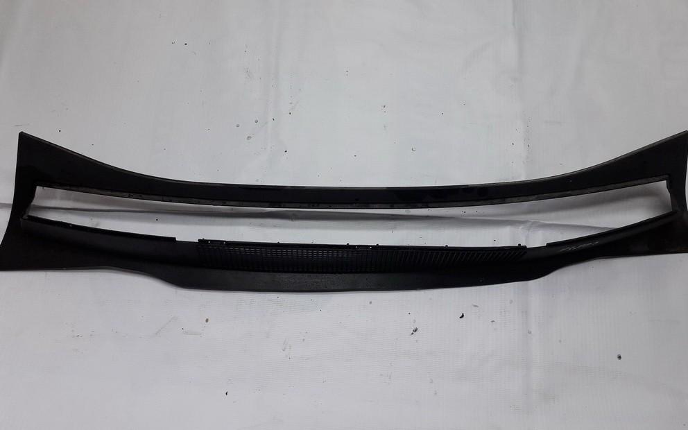13142034 Opel Zafira 2006 Wiper Muolding - FRONT