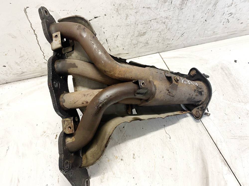 Mazda 6 2005 kolektor wydechowy