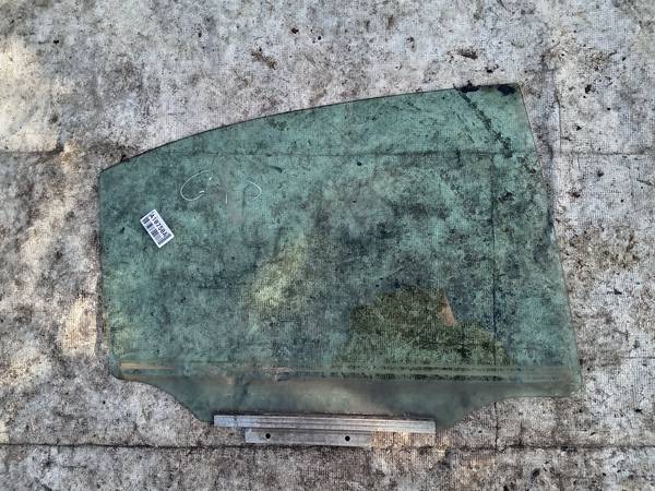 AS2 Lexus IS - CLASS 2006 Durvju stikls - AIZMUGURE PA LABI