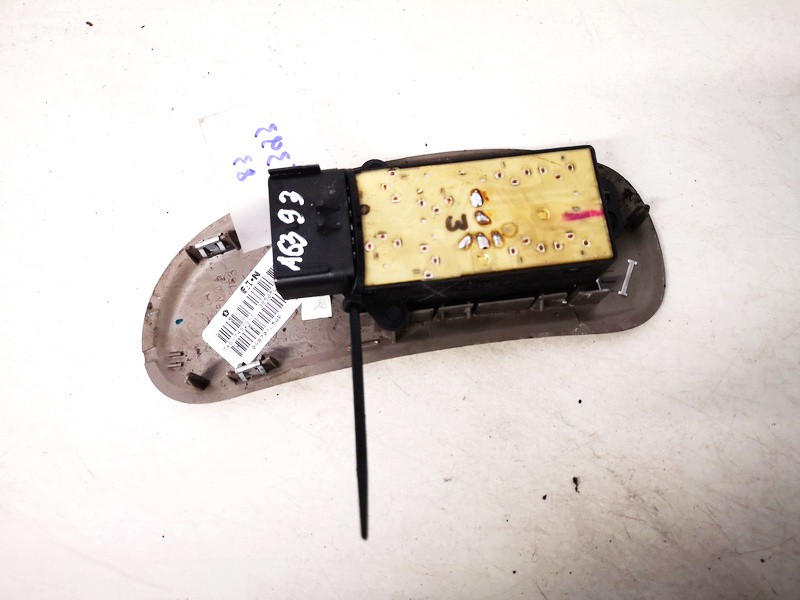 0SB701L5AB Chrysler Voyager 2001 Power window control (Window Regulator-Window Switch) - Thumbnail 2
