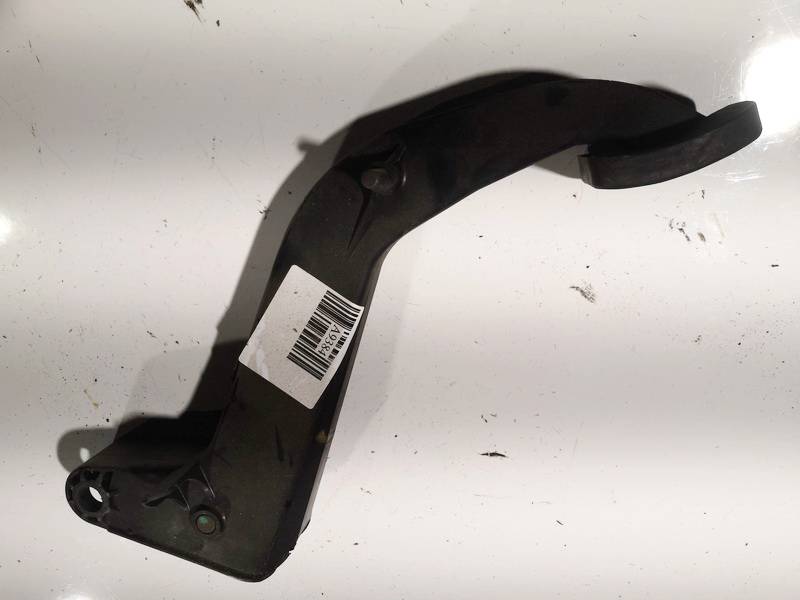 2022901416 Mercedes-Benz C-CLASS 1994 Pedał sprzęgła