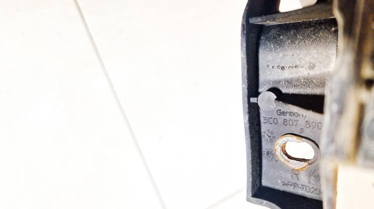 3C0807890 Volkswagen Passat 2006 Bampera turētājs - PRIEKŠA PA KREISI - Thumbnail 3