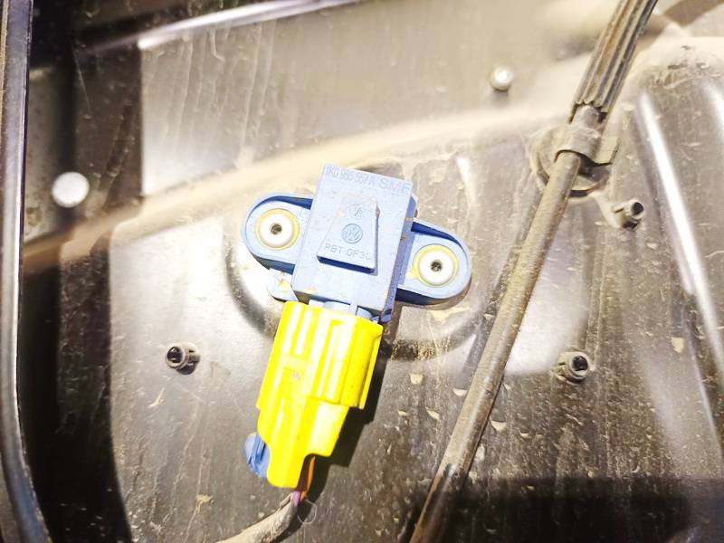 1K0955557A Volkswagen Passat 2005 Srs Airbag crash sensor