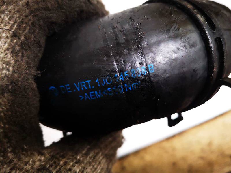 1J0145838B Volkswagen Golf 1999 TURBO INTERCOOLER PIPE HOSE - Thumbnail 3